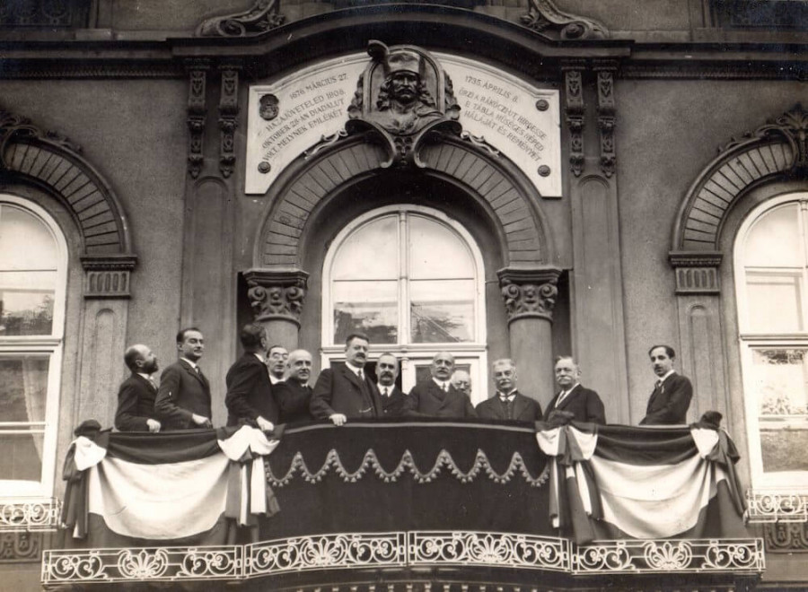 76466_1-dombormuavatas-1927