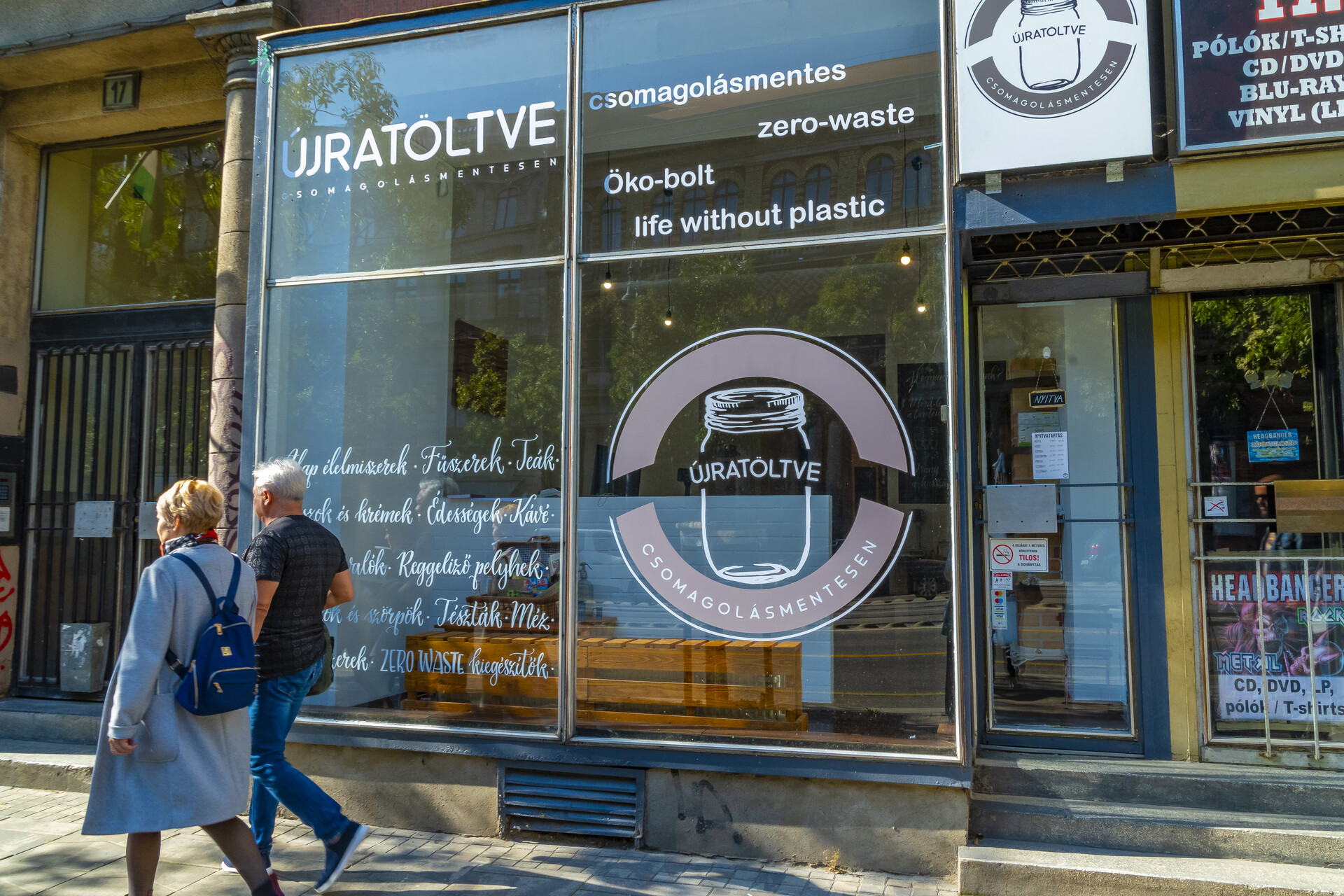 Újratöltve