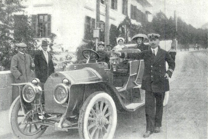 Dr. Lengyel Árpád a Vasárnapi Újság 1912-es számának fotóján (jobbra)