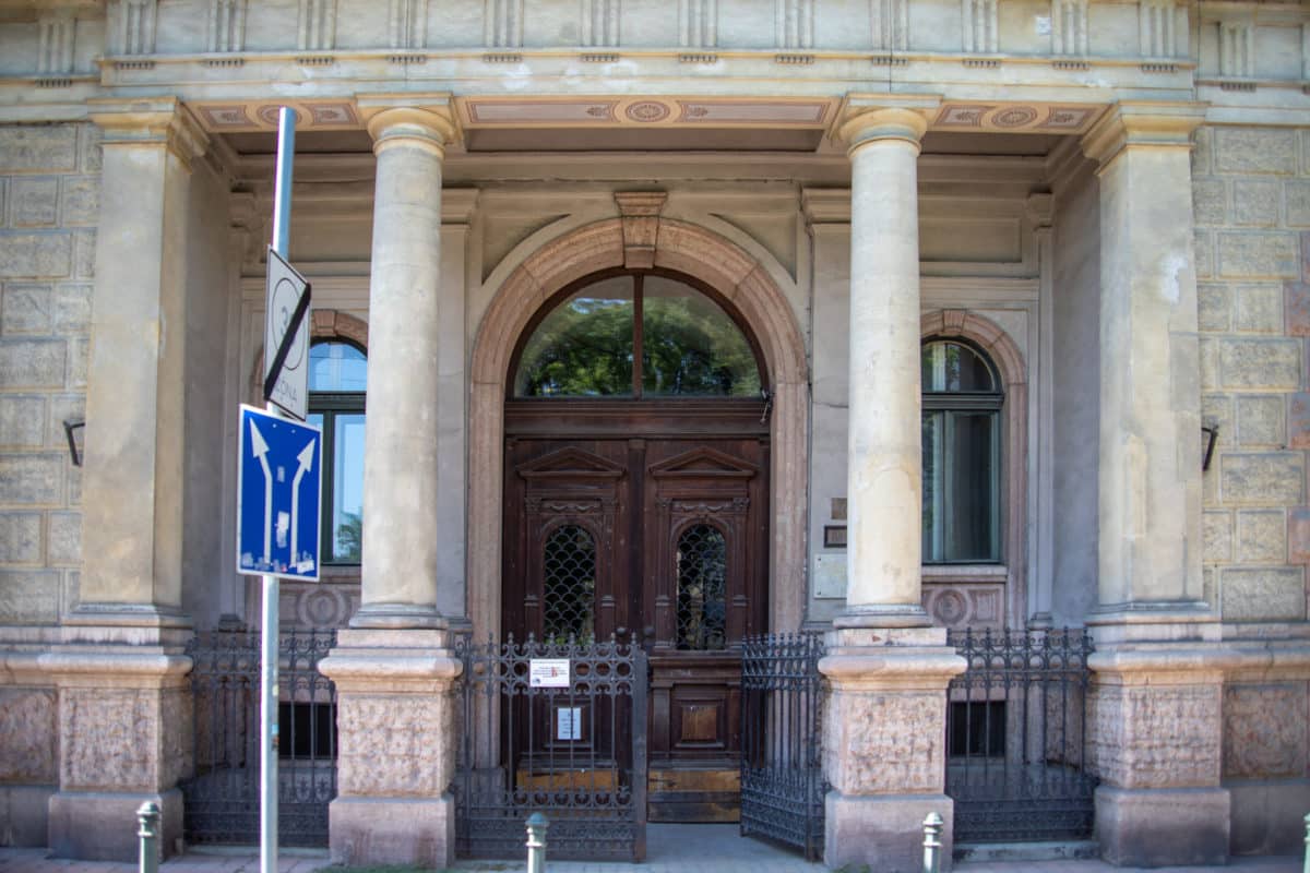 Még nem tudja az Óbudai Egyetem, mit csinál az ölébe hullott Ádám-házzal