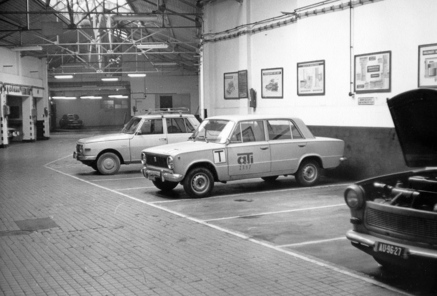 Dankó utca 15., az ATI (Autóközlekedési Tanintézet) garázsa 1978-ban. - Fotós: Kalivoda Alajos. A kép forrása: Fortepan / Jakucs János