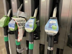ÖMV-kút: benzinhiány - Fotó: Pálinkás János