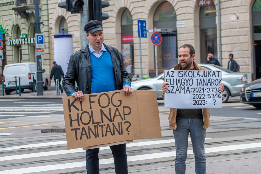 Szavrvas Koppány Bendegúz és Hermann György az első józsefvárosi zebraszerdán - Fotó: Huszár Boglárka