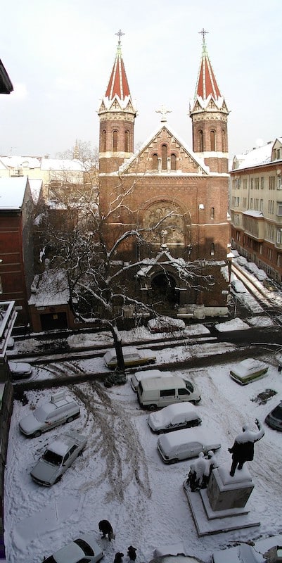 Lőrinc pap tér 2004 tél – Fotó: Perényi László