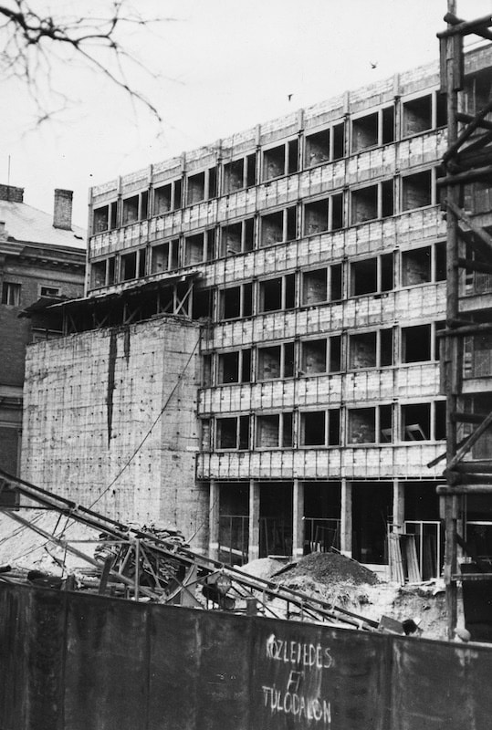 Pollack Mihály tér 10. Épül a Magyar Rádió székháza. (1967) - Forrás: Fortepan / Rádió és Televízió Újság