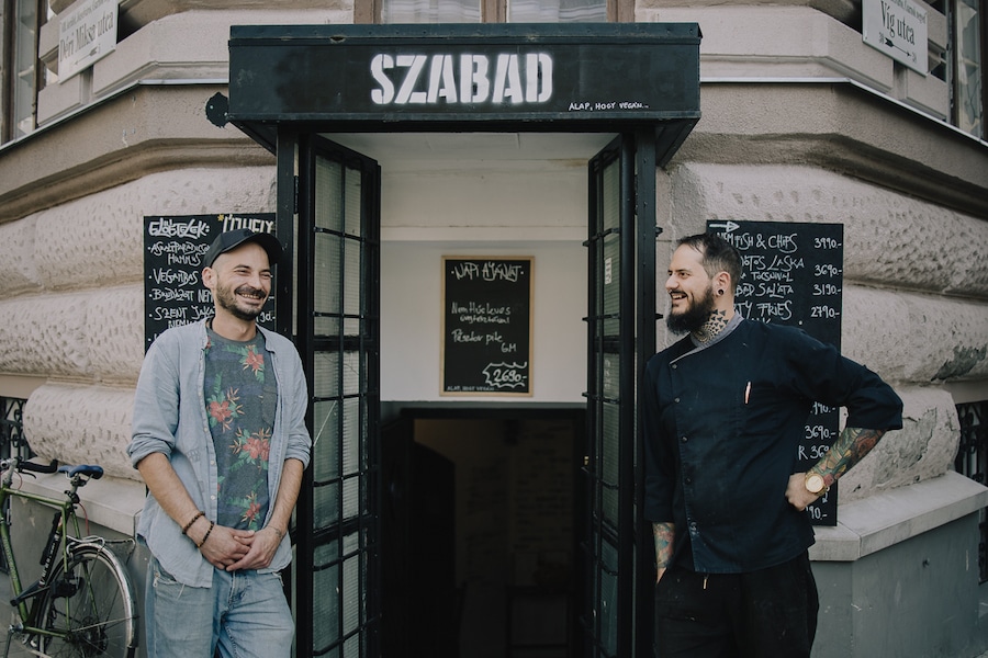 Szabad Bisztró: Új Hely - Fotó: Karancsi-Albert Rudolf