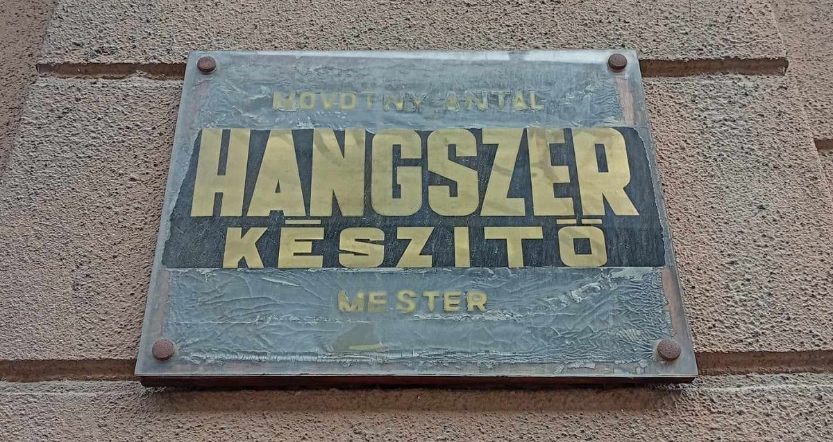 hangszerkesz