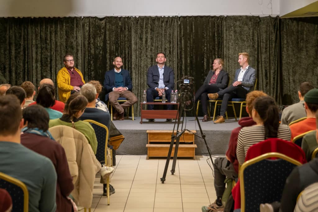 Édes Balázs, Rádai Dániel, Vitézy Dávid, Rab Judit és Lajos Béla - Fotó: Huszár Boglárka