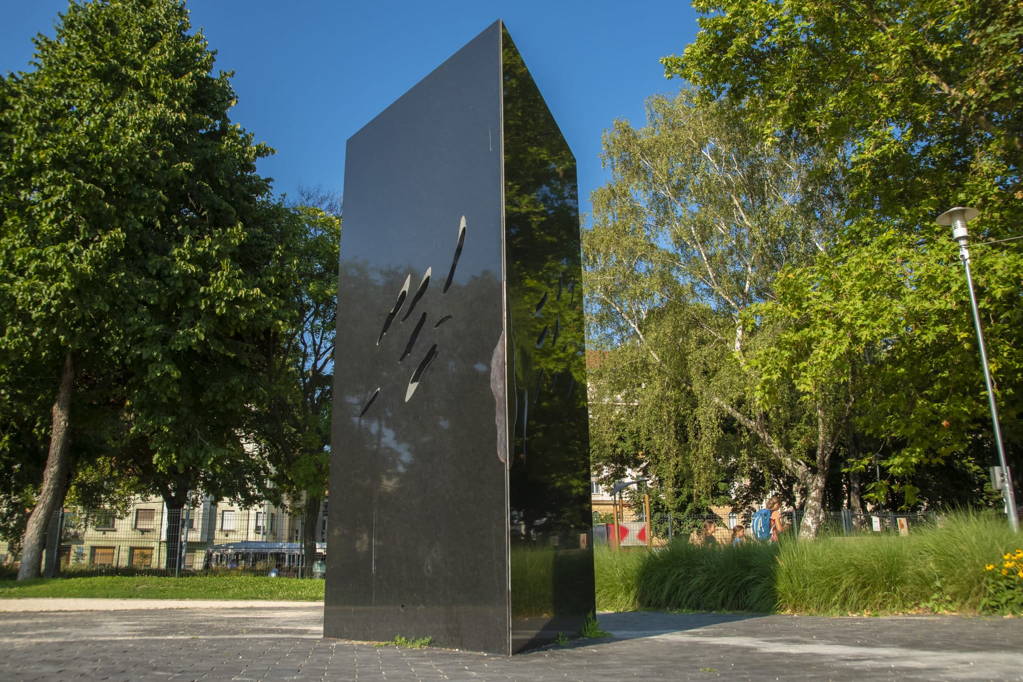 HB-roma-holokauszt3