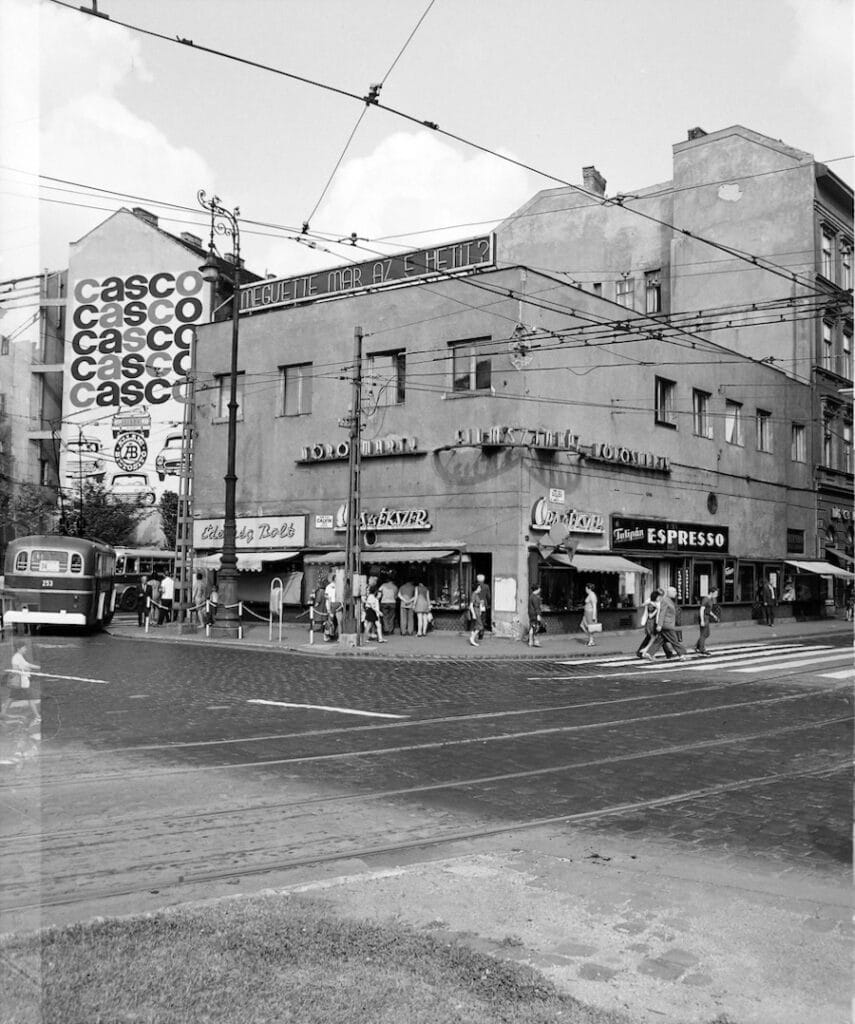 1971 - Kálvin tér, az Üllői út és Baross utca torkolata
Fortepan.hu / UVATERV