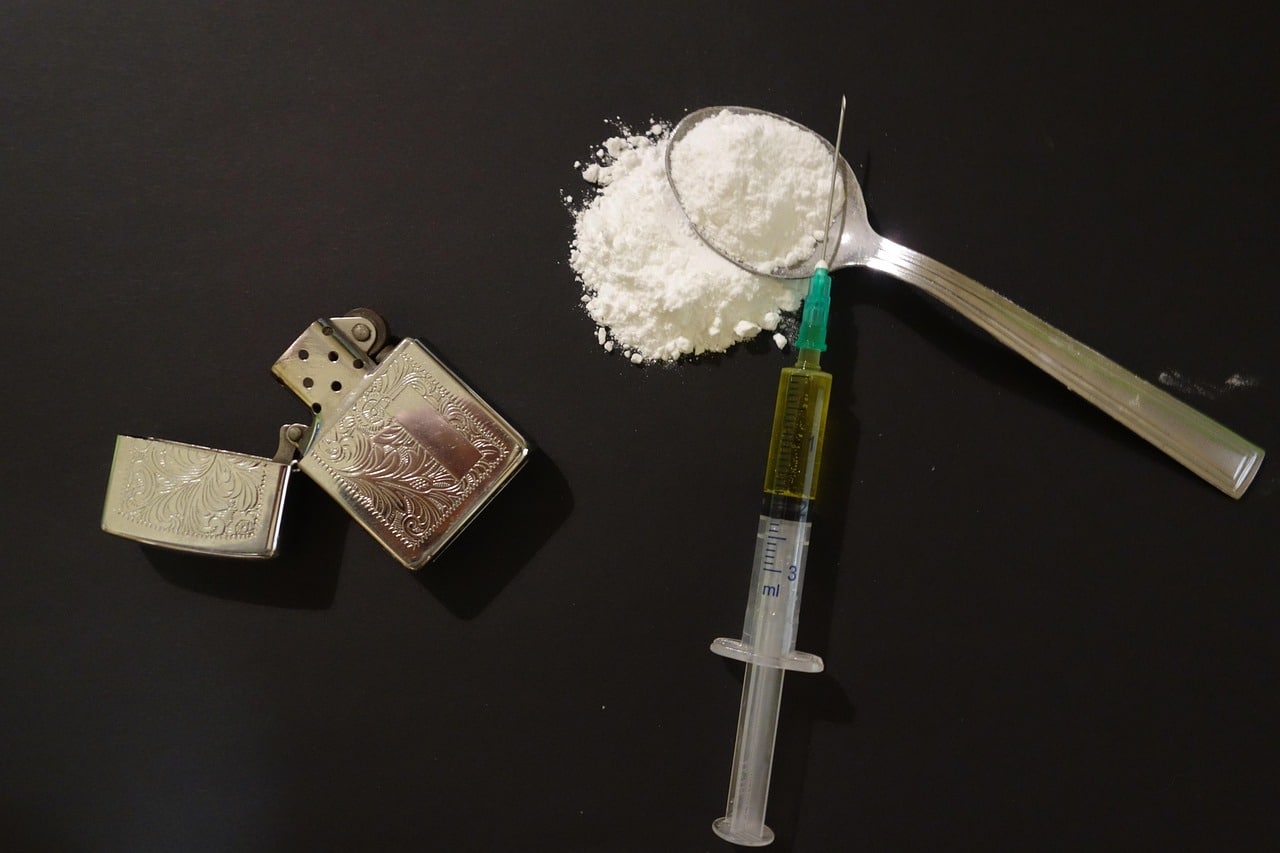 addiction-2793133_1280