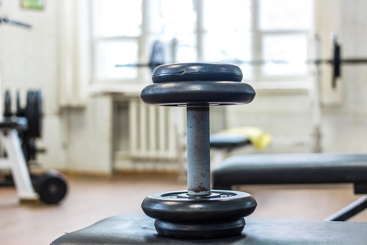 dumbbell-2747841_1280