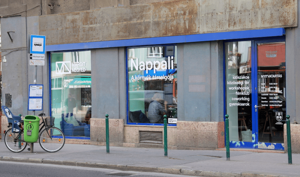Margit-negyed Nappali