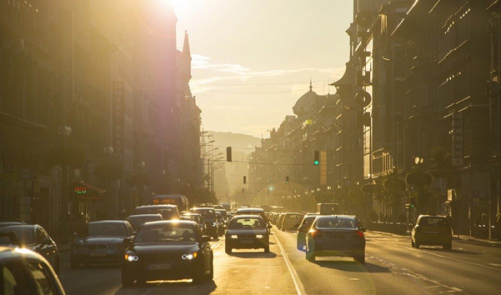 76546_HB-_forgalom_auto_klimavedelem_rakoczi_ut