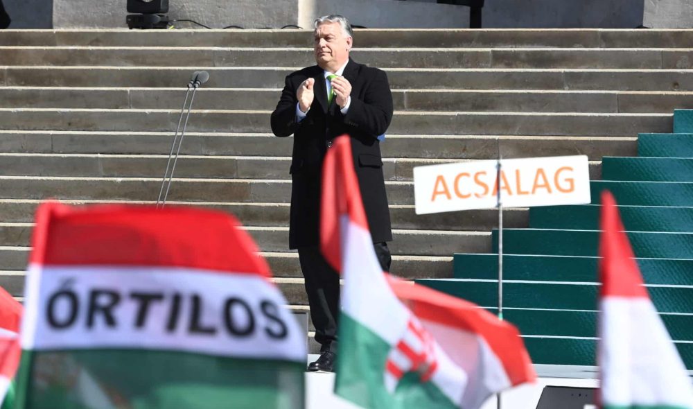 Budapest, 2024. március 15.
Orbán Viktor miniszterelnök az 1848/49-es forradalom és szabadságharc 176. évfordulója alkalmából tartott állami díszünnepségen a Múzeumkertben 2024. március 15-én.
MTI/Máthé Zoltán