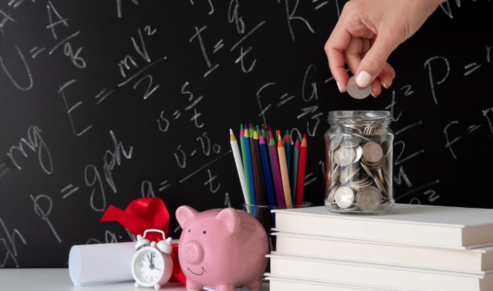 close-up-education-economy-objects
