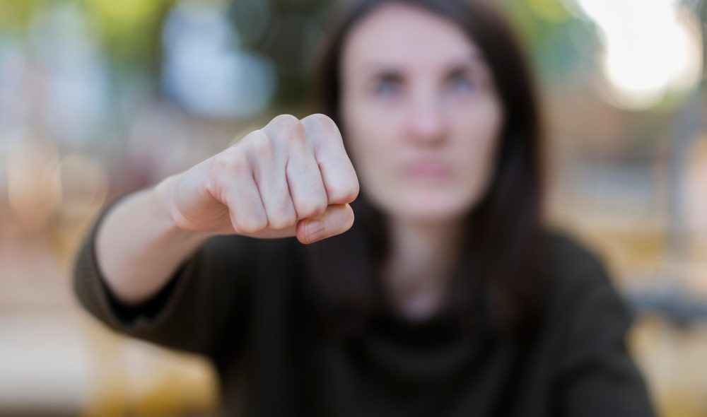 fist-8104333_1280