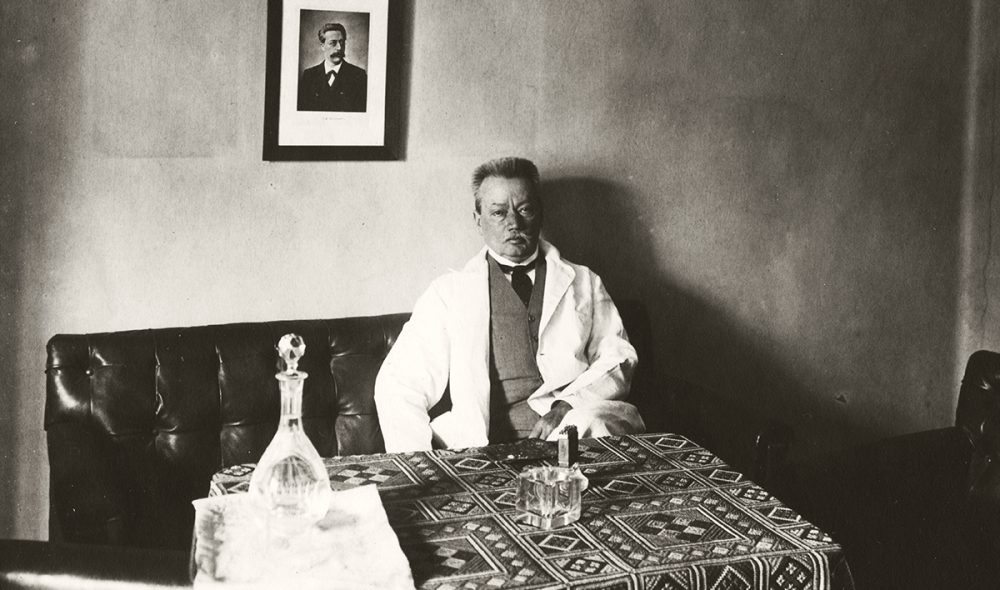 fotó Fortepan PERJEL Semmelweis Egyetem Levéltára