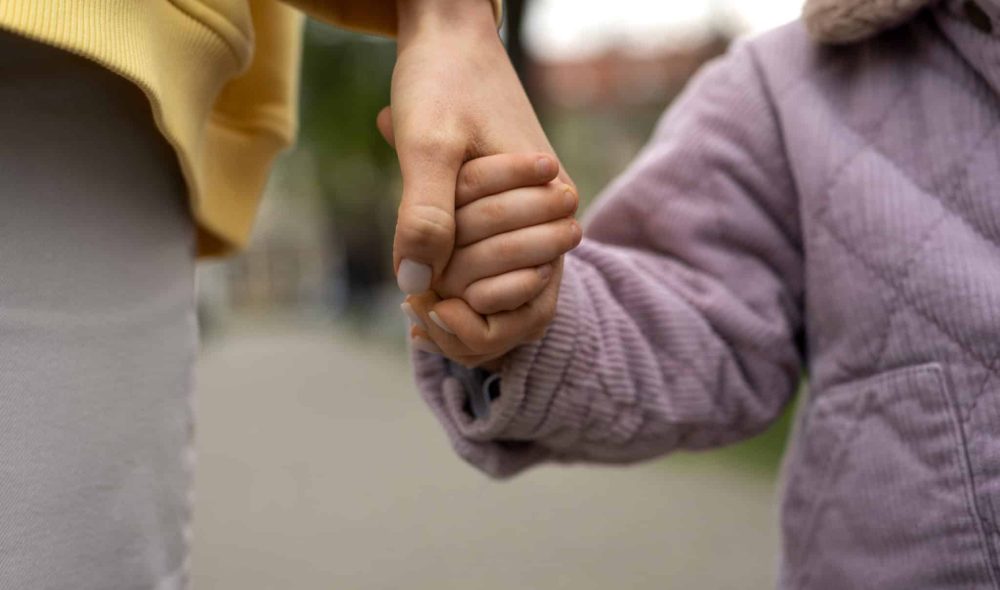 freepik___hands-holding-each-other-support
