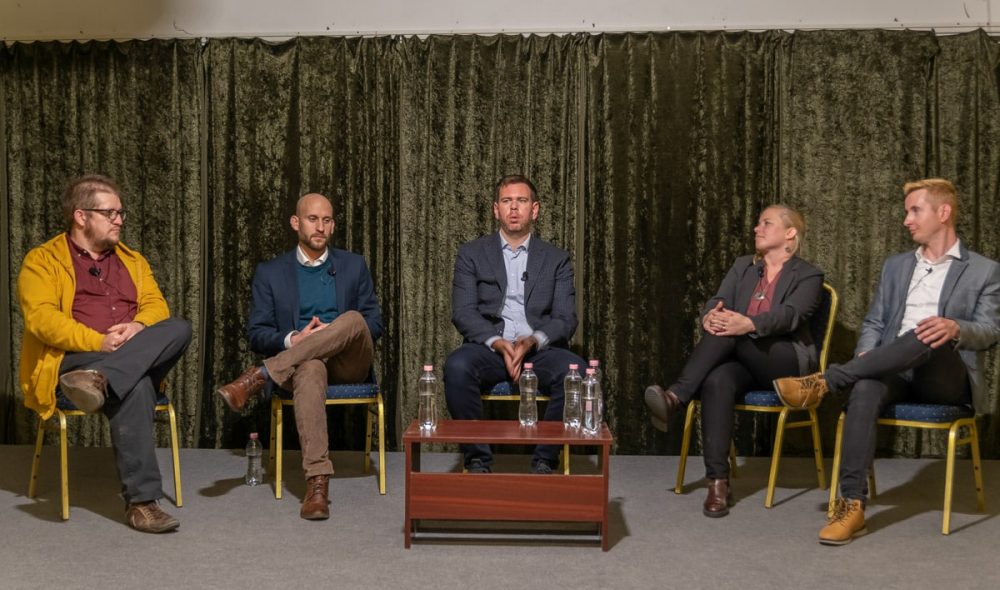 Édes Balázs, Rádai Dániel, Vitézy Dávid, Rab Judit és Lajos Béla - Fotó: Huszár Boglárka